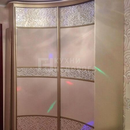 Радиусный шкаф-купе Алерия