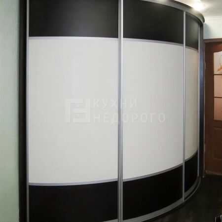 Радиусный шкаф-купе Амарен