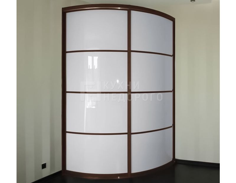 Радиусный шкаф-купе Булазак